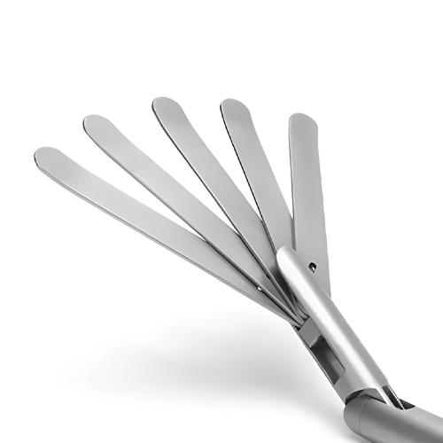 Retractor 1